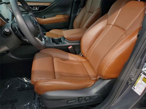 Used 2022 Subaru Outback Touring XT image 18