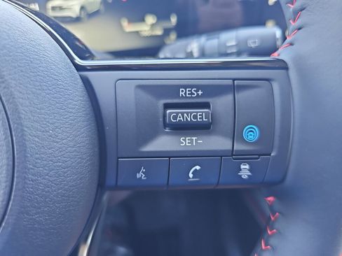 New 2026 Nissan Kicks SR image 8