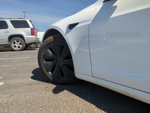 Used 2021 Tesla Model S Long Range image 9