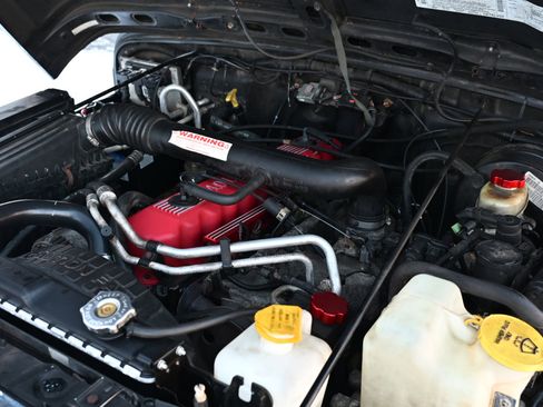 Used 2002 Jeep Wrangler Sahara image 39