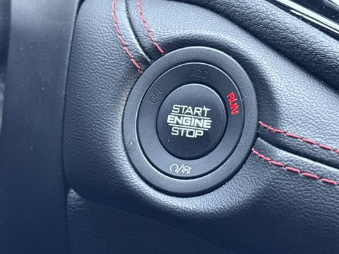 Used 2025 Dodge Durango GT AWD/4WD image 24