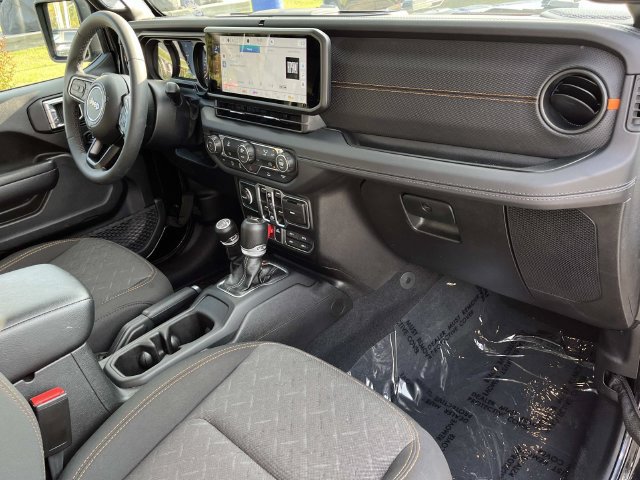 Certified 2026 Jeep Gladiator Mojave AWD/4WD image 24