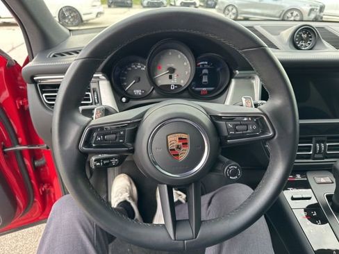 Used 2025 Porsche Macan S AWD/4WD image 12