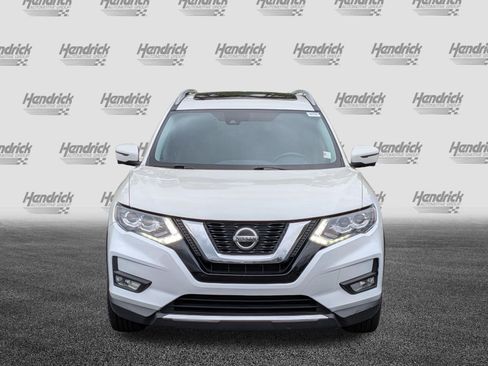 Used 2020 Nissan Rogue SL w/ Premium Package FWD image 3