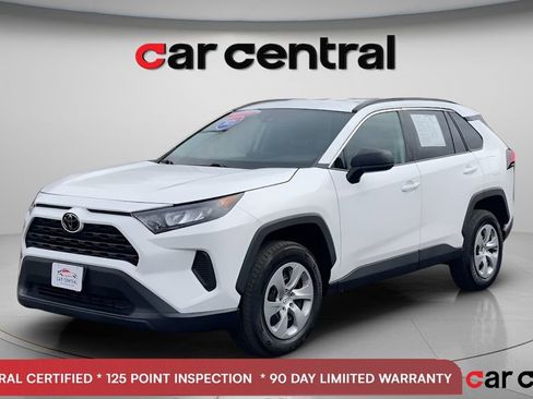 Used 2021 Toyota RAV4 LE AWD/4WD image 1
