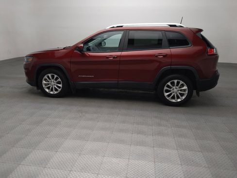 Used 2021 Jeep Cherokee Latitude FWD image 3