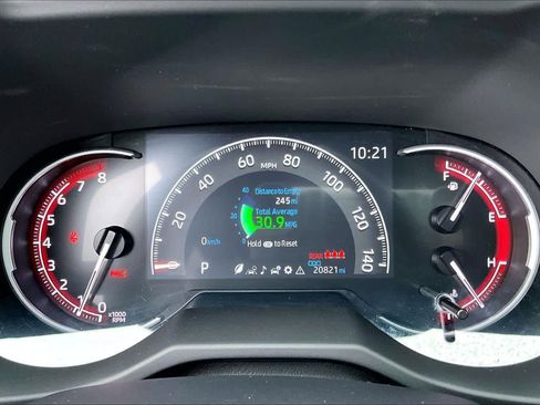 Certified 2025 Toyota RAV4 LE image 25