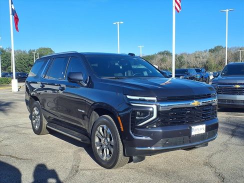 Used 2025 Chevrolet Tahoe LS image 20