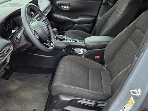 Used 2024 Honda HR-V Sport image 14