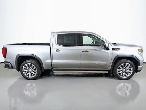 Used 2023 GMC Sierra 1500 Denali w/ Denali Reserve Package AWD/4WD image 20