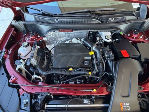 Used 2024 Chevrolet Trax RS w/ Driver Confidence Package image 24