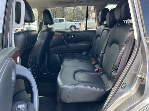 Used 2019 Nissan Armada SL w/ Premium Package AWD/4WD image 12