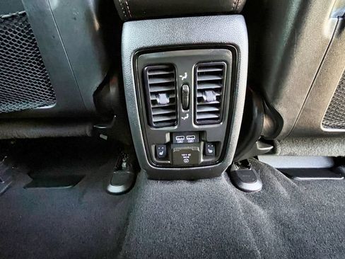Used 2022 Dodge Durango R/T w/ Blacktop Package AWD/4WD image 43