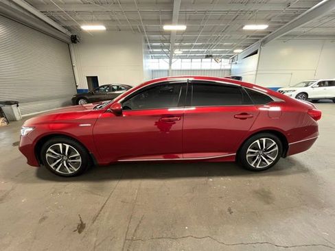 Used 2020 Honda Accord EX image 6