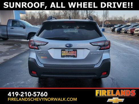 Used 2025 Subaru Outback Premium w/ Popular Package #1A image 7