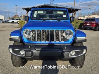 New 2026 Jeep Wrangler Unlimited Sahara AWD/4WD video 2