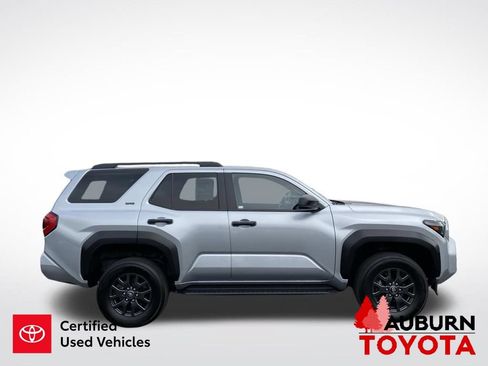 Certified 2025 Toyota 4Runner SR5 AWD/4WD image 9