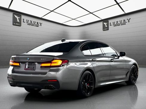 Used 2023 BMW 530i xDrive w/ M Sport Package AWD/4WD image 7