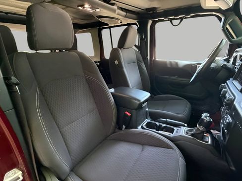 Used 2021 Jeep Wrangler Unlimited Sport AWD/4WD image 10