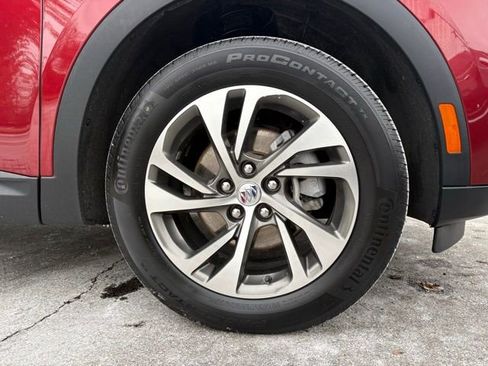 Used 2023 Buick Envision Essence image 16