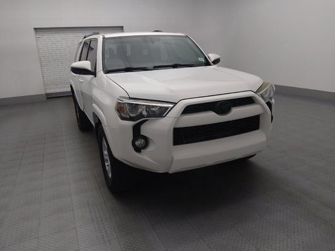 Used 2017 Toyota 4Runner SR5 image 14