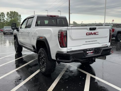 Used 2026 GMC Sierra 2500 AT4X AWD/4WD image 8