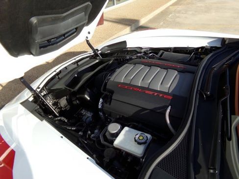 Used 2017 Chevrolet Corvette Grand Sport image 12