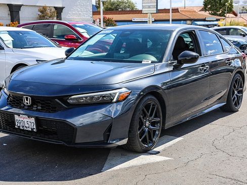 Certified 2025 Honda Civic Sport image 18