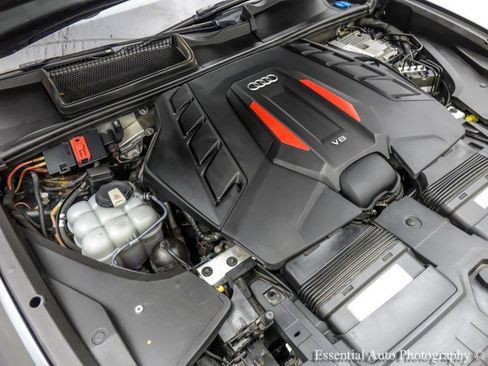 Used 2021 Audi SQ8 Premium Plus w/ SQ8 Black Optic Package image 32