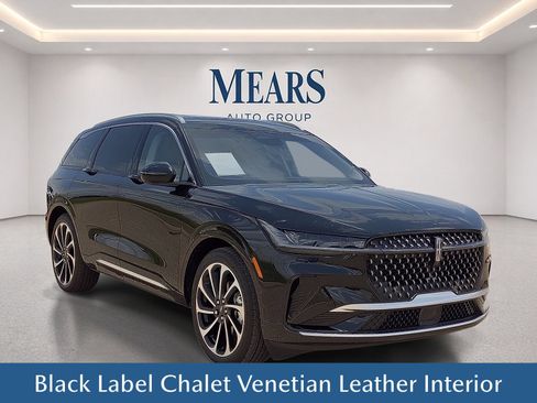 Used 2024 Lincoln Nautilus Black Label AWD/4WD image 8