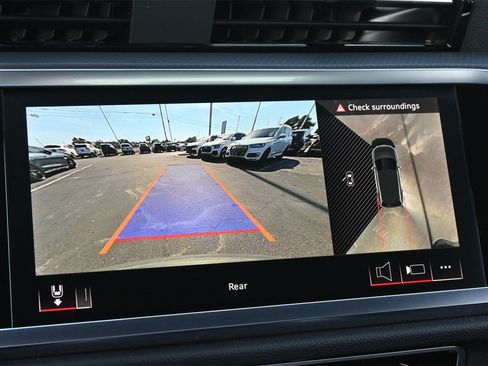 Certified 2025 Audi Q3 2.0T Premium Plus w/ Premium Plus Package image 10