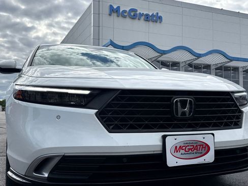 Certified 2023 Honda Accord Touring image 13