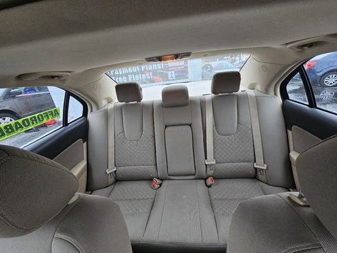 Used 2012 Ford Fusion SE image 19