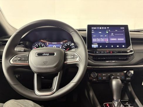 New 2026 Jeep Compass Limited image 14