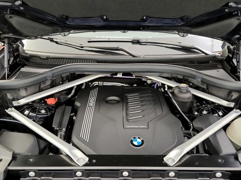 Used 2023 BMW X5 xDrive40i w/ Executive Package AWD/4WD image 30