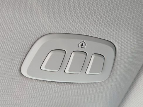 New 2025 Ford Mustang Mach-E Premium image 28