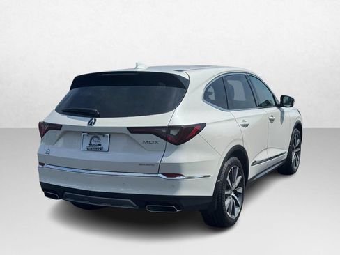 Certified 2026 Acura MDX w/ Technology Package AWD/4WD image 7
