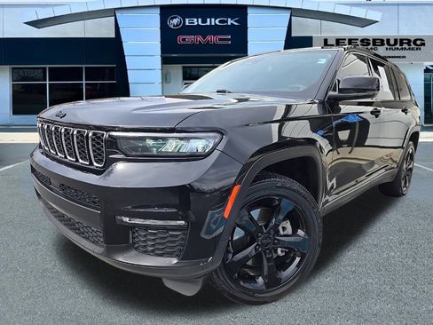 Used 2021 Jeep Grand Cherokee L Limited image 3