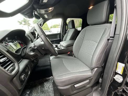 New 2025 RAM 2500 Tradesman AWD/4WD image 11