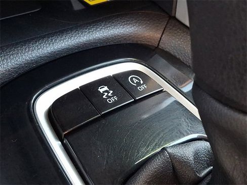 Certified 2023 Toyota Corolla Cross LE image 23