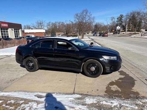 Used 2019 Ford Taurus Police Interceptor AWD w/ 2-tone Vinyl Package #1 image 14