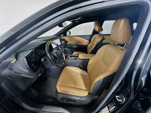 Used 2024 Lexus RX 350 Premium w/ Accessory Package (Z1) image 13