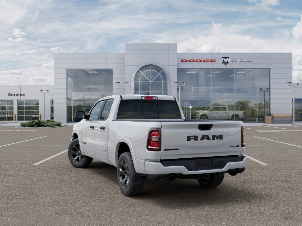 New 2025 RAM 1500 Big Horn AWD/4WD image 3