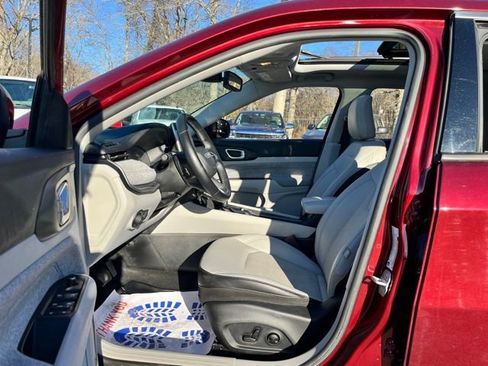 Used 2022 Jeep Compass Latitude w/ Sun and Sound Group image 14