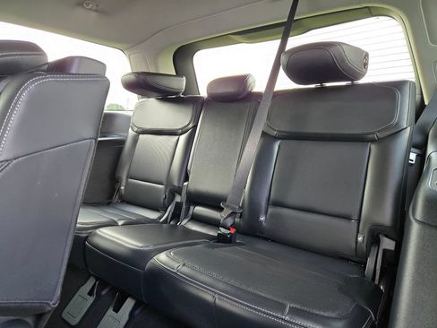 Used 2025 Ford Expedition Platinum AWD/4WD image 15