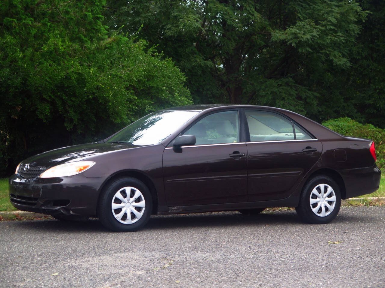 Used 2002 Toyota Camry SE FWD image 1