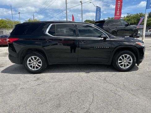 Used 2020 Chevrolet Traverse LT FWD image 6