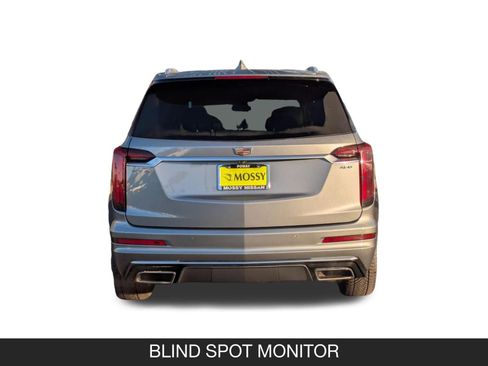 Used 2024 Cadillac XT6 Premium Luxury image 9