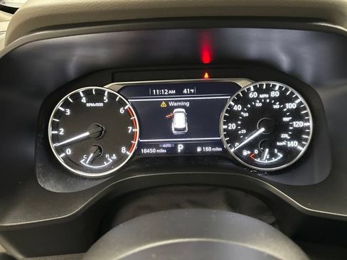 Used 2021 Nissan Rogue SV AWD/4WD image 17
