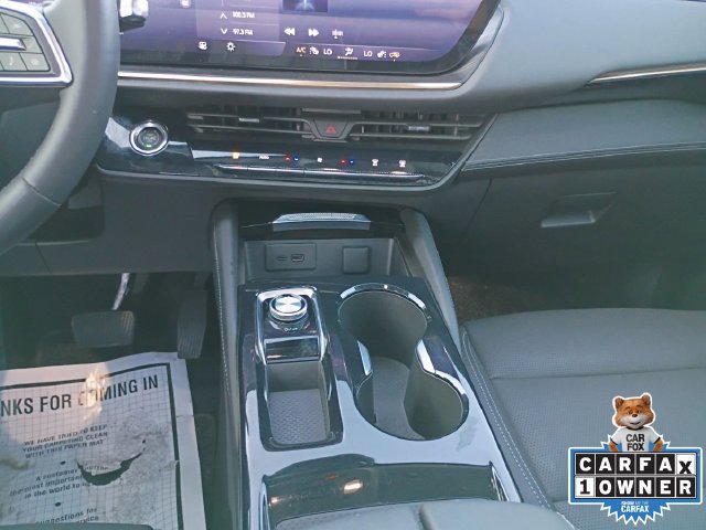Used 2024 Buick Envision Avenir AWD/4WD image 3